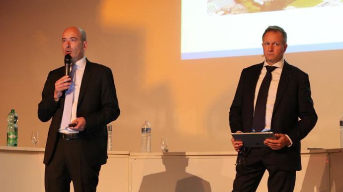 Christophe Grison, président de Valfrance (à g.), et Laurent Vittoz, DG : « Nous avons engagé une réflexion sur la modernisation de notre parc industriel avec une vision stratégique à dix ans. » © B. CAILLIEZ